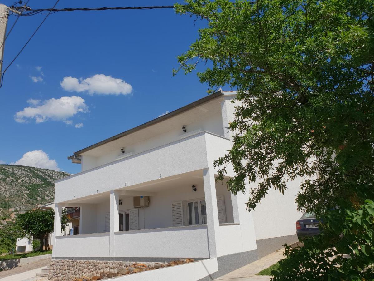 Apartment Marina Сен Екстериор снимка